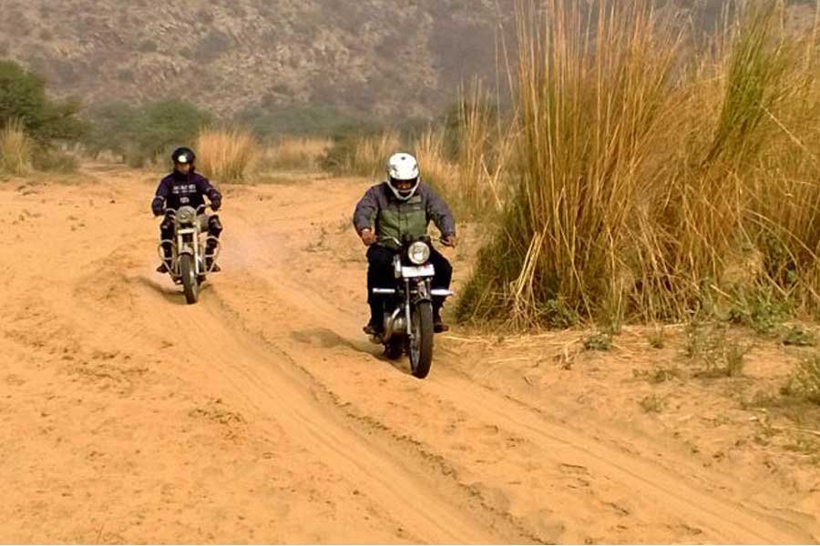 motorcycle tours india jaipur