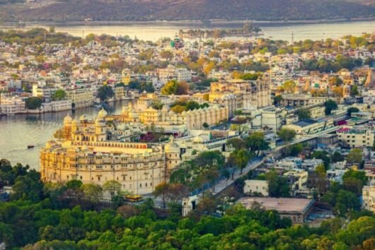 Udaipur: A Timeless Walk Through Art, Craft & Culture